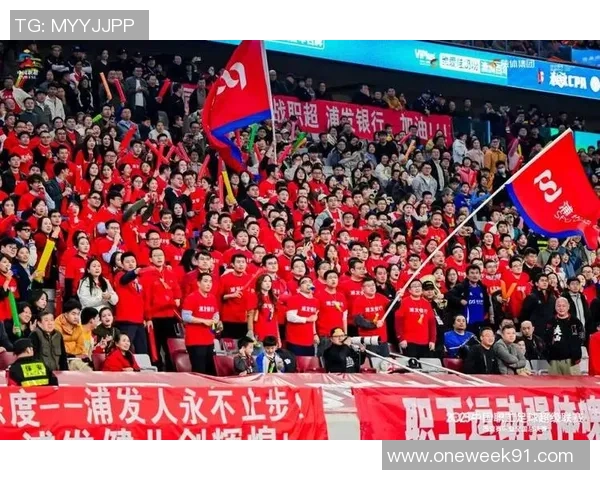 上海足球队在足球战术排行榜中荣登第五名引发广泛关注与讨论