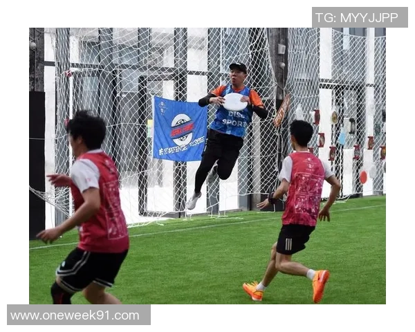 上海飞盘队实力引发热议球迷观点交锋与未来展望 上海飞盘队实力引发热议球迷观点交锋与未来展望