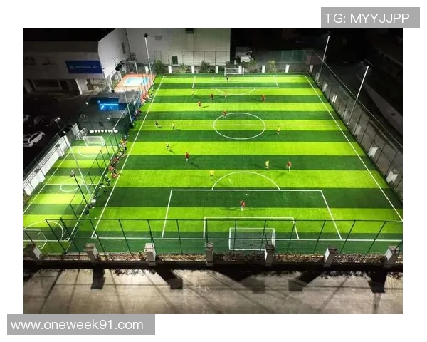 它拥有丰富多彩的足球资源和多样化的足球文化体验 它拥有丰富多彩的足球资源和多样化的足球文化体验