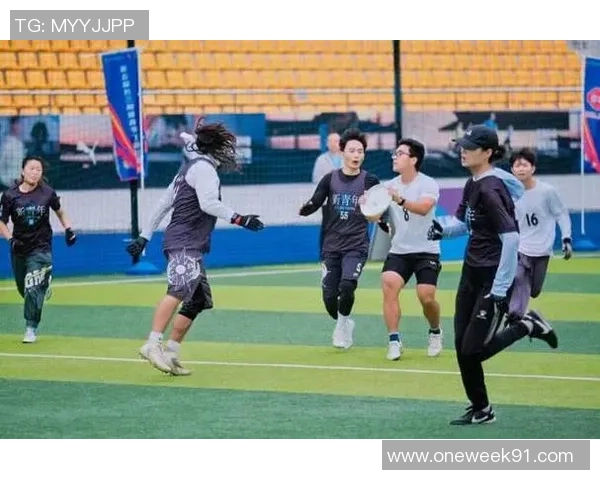 深圳飞盘队技术争议引发热议球员表现与战术分析成焦点