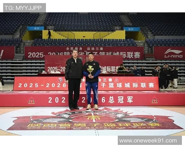 西安篮球队在全国耐力排行榜中荣获第4名展现出强大实力与团队精神 西安篮球队在全国耐力排行榜中荣获第4名展现出强大实力与团队精神